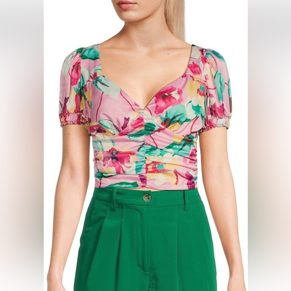 Pink Floral Puff Sleeve Crop Top Tie Back V-Neck Cottagecore Coquette Blouse